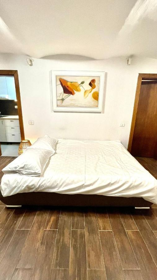 Ultracentral Apartment